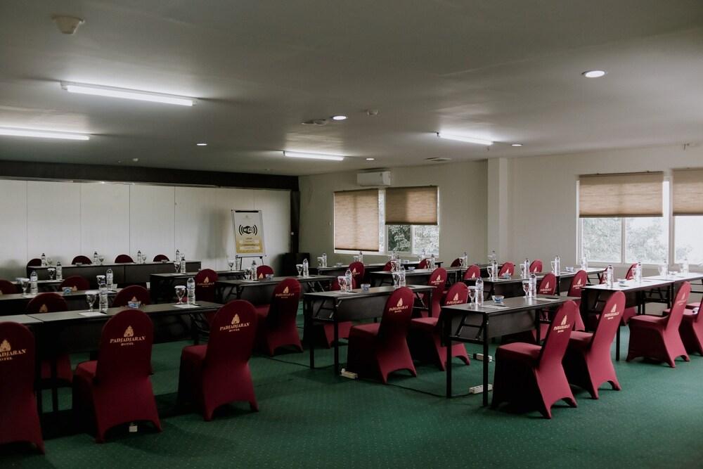 Padjadjaran Hotel Bogor Esterno foto