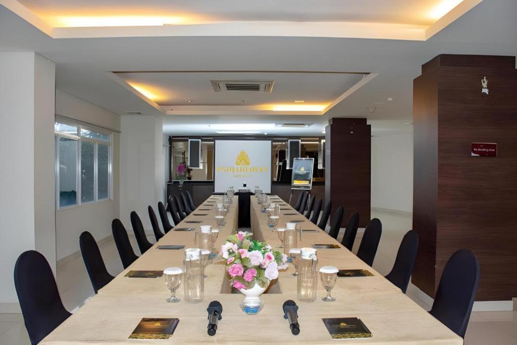 Padjadjaran Hotel Bogor Esterno foto
