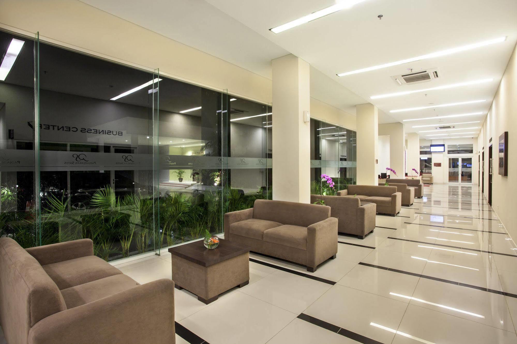 Padjadjaran Hotel Bogor Esterno foto